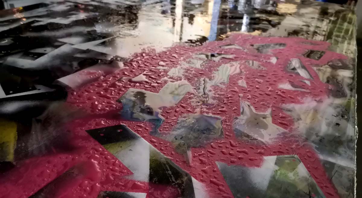 3marb_yard_paint_in_rain