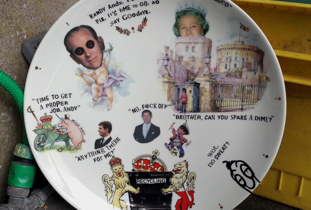 “One is not amused”: Weekly News