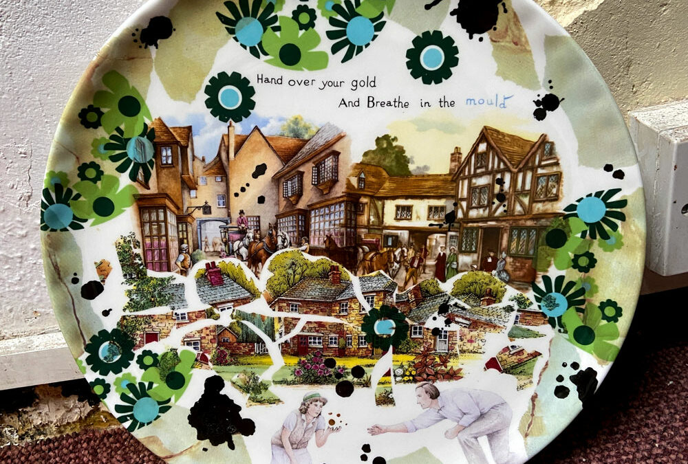 Hand Over Your Gold: Weekly News